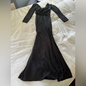 Dress the Population RTR Elegant Black Evening Gown